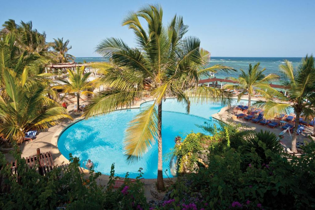 Leopard Beach Resort and Spa