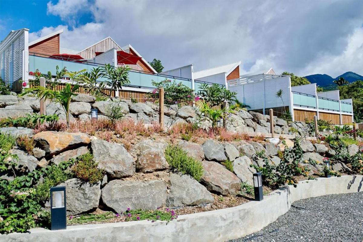LES GALETS ROUGES LODGES & SPA