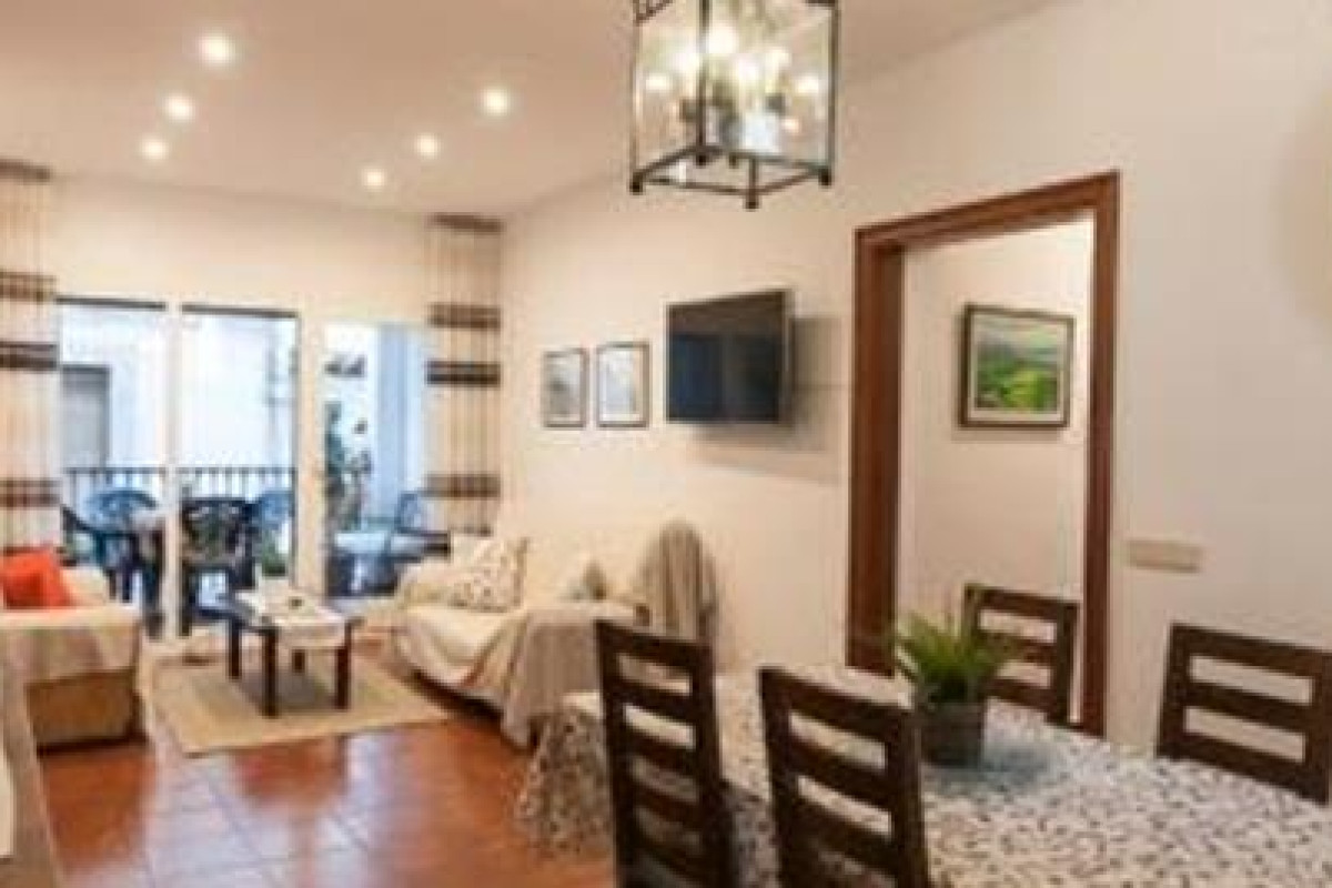 Lets Holidays BIG AND CENTRIC APARTMENT