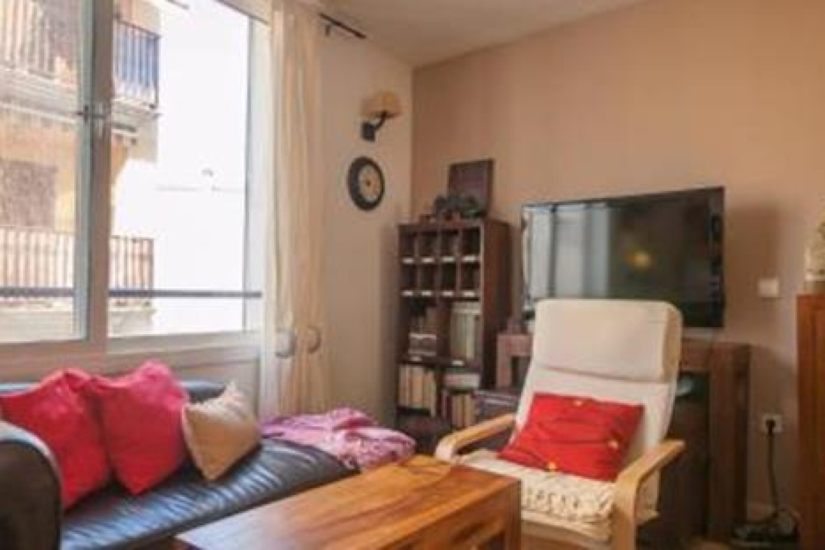 Lets Holidays Big terrace house with parking