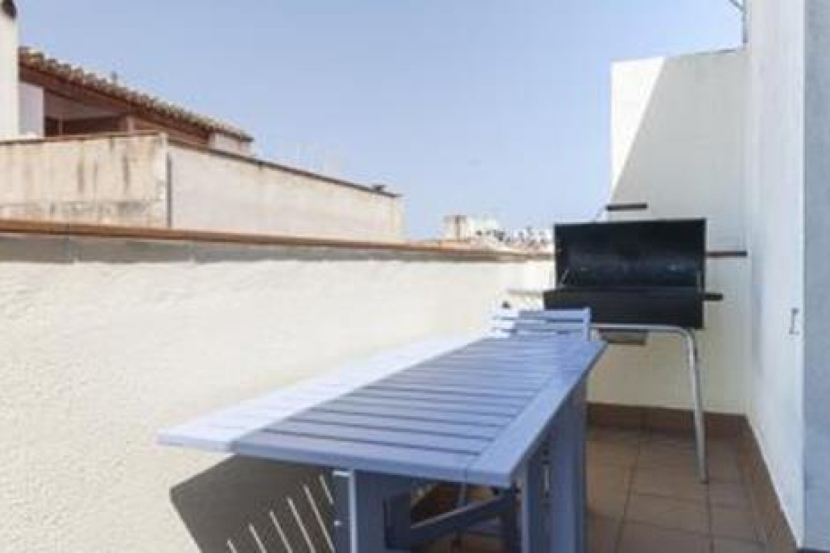 Lets Holidays Centric apartment with parking
