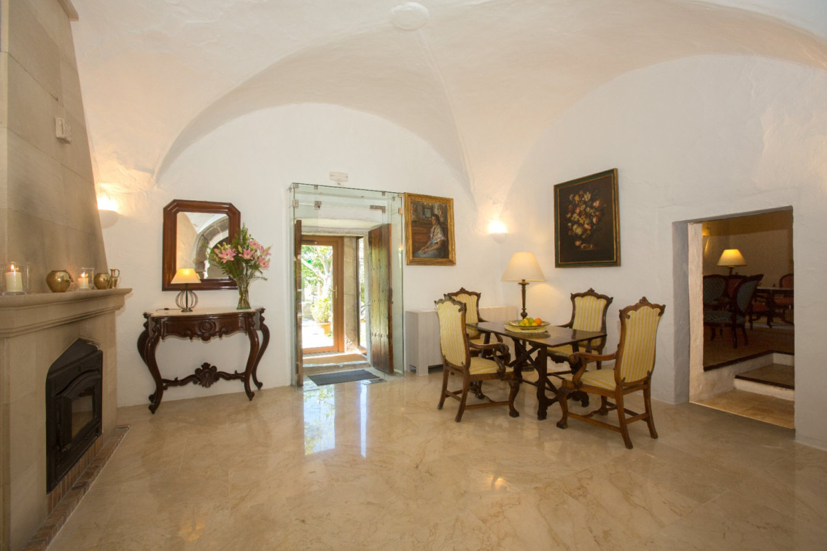 L'Hermitage Hotel & Spa