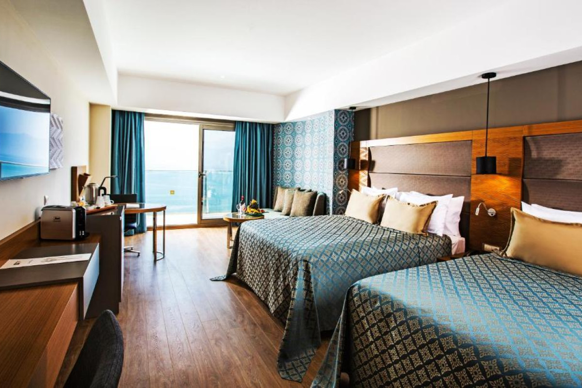 LIBERTY KUSADASI