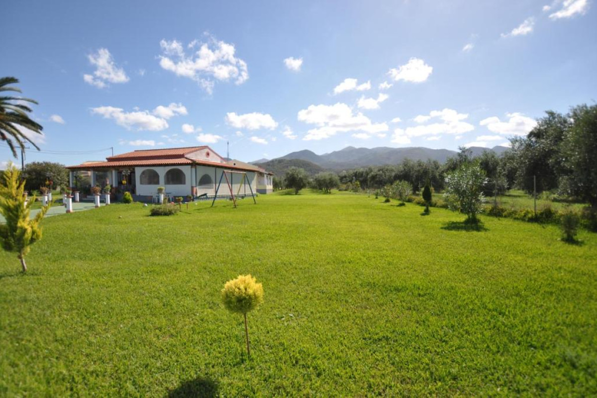 LIBERTY'S STUDIOS - ALMYROS, ACHARAVI