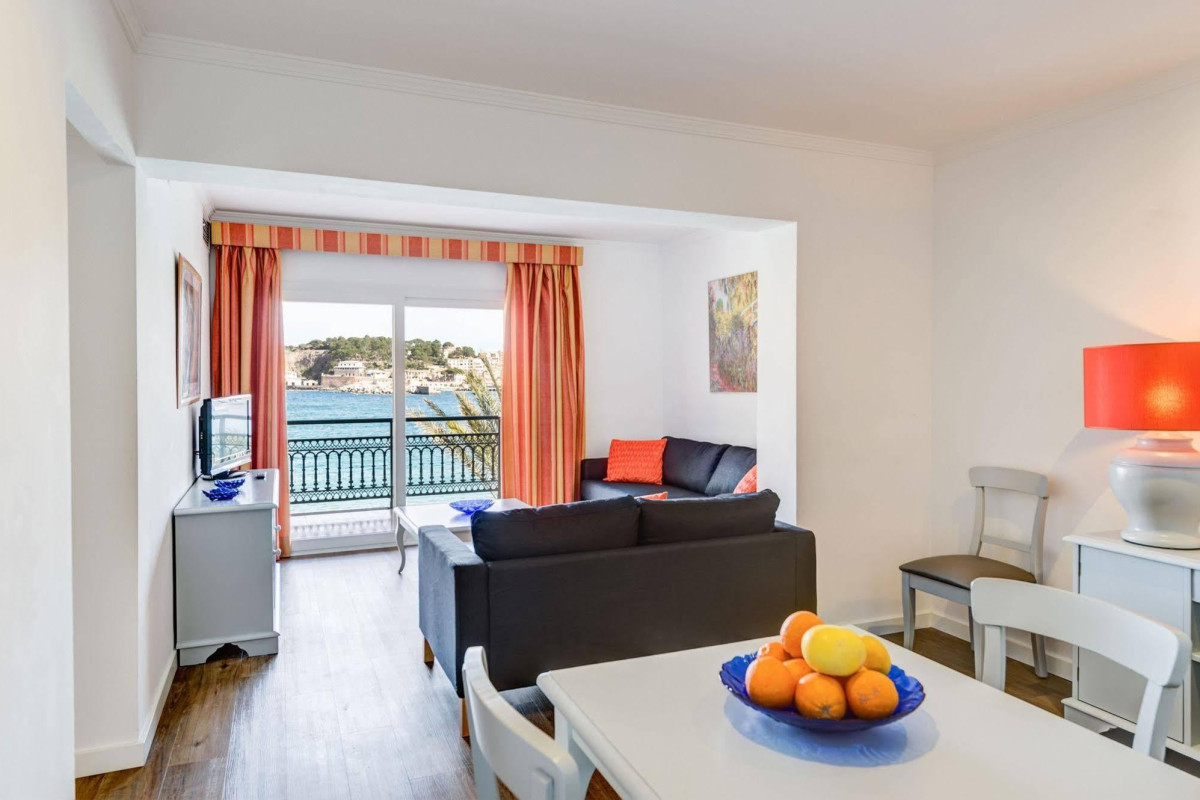 Lili Apartments