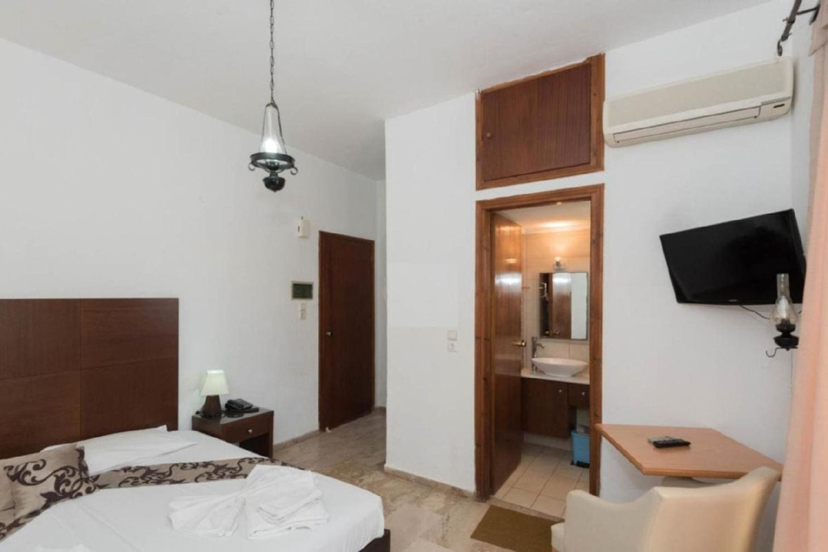 Lili Hotel