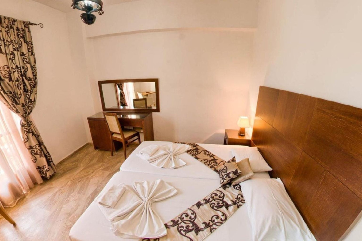 Lili Hotel