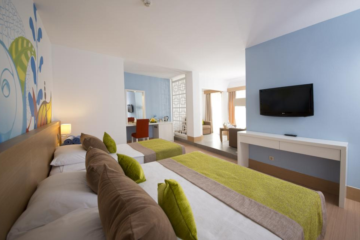 LIMAK ARCADIA SPORT RESORT HOTEL
