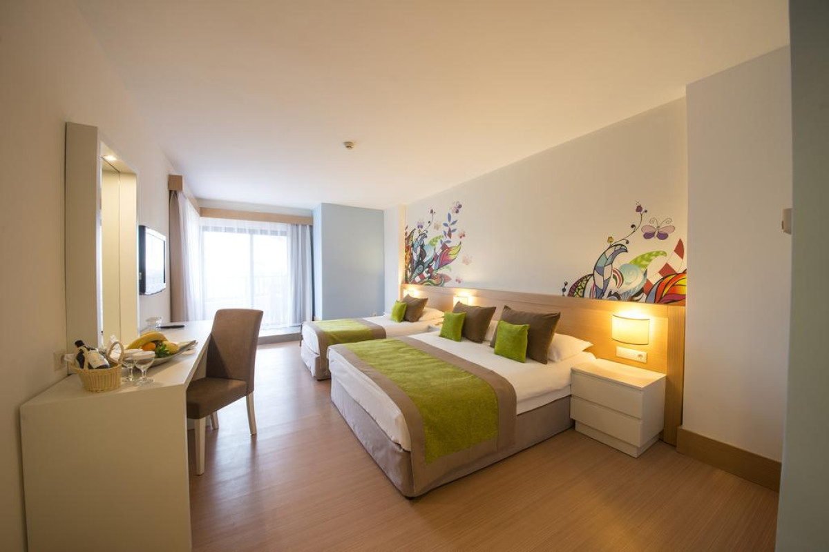 LIMAK ARCADIA SPORT RESORT HOTEL