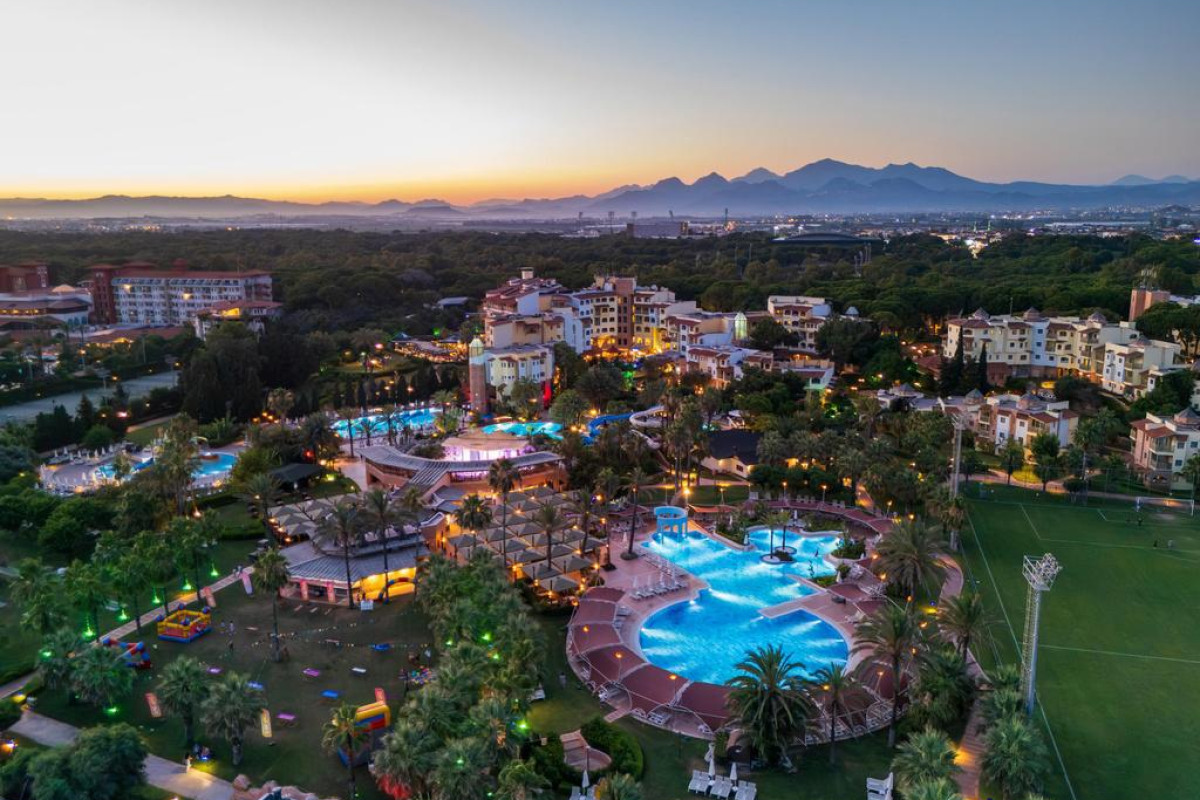 LIMAK ARCADIA SPORT RESORT HOTEL