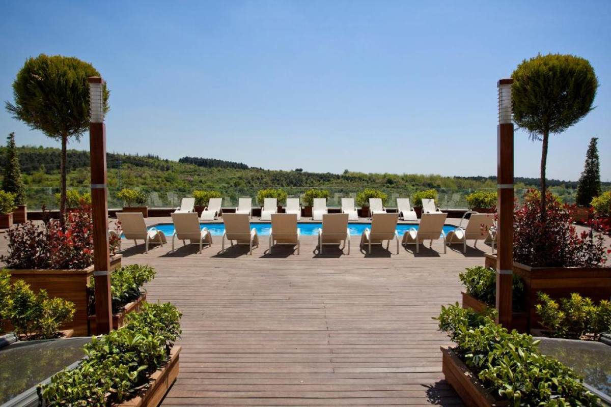 LIMAK EURASIA LUXURY HOTEL