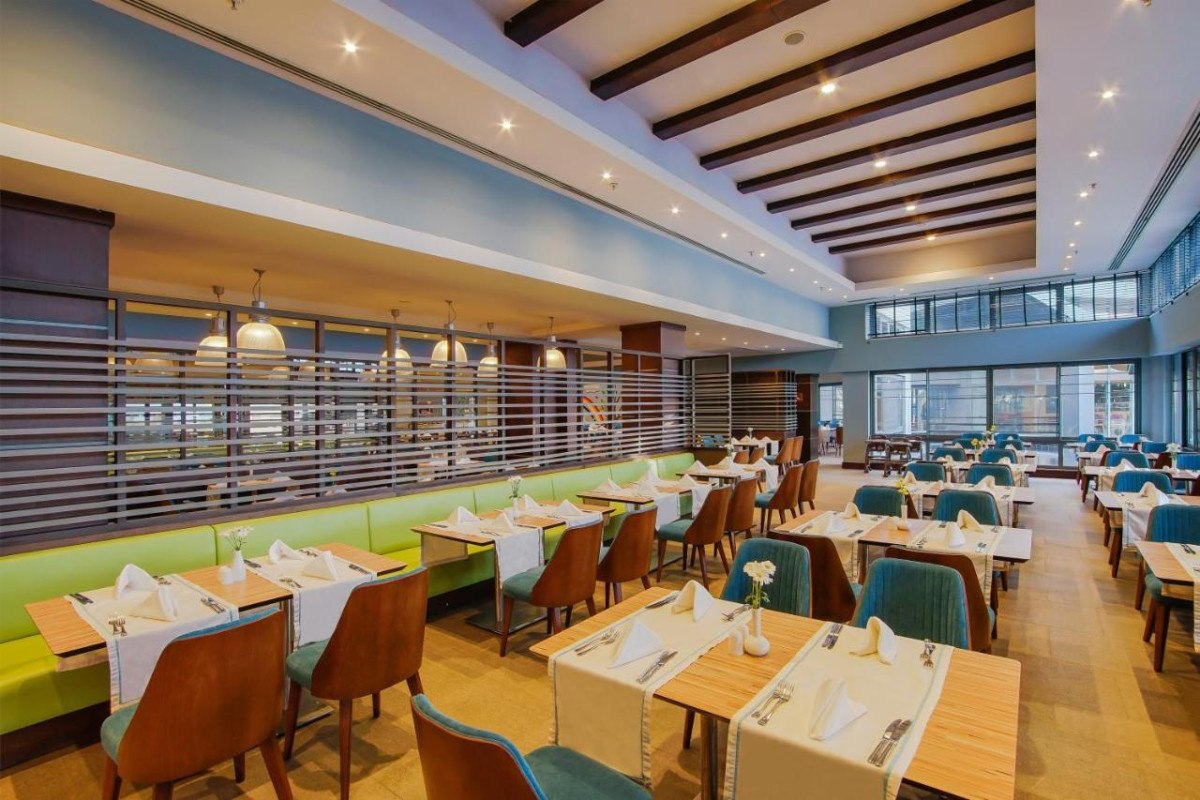 LIMAK LARA DE LUXE HOTEL