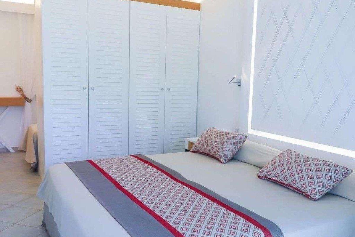 Limone Beach Resort
