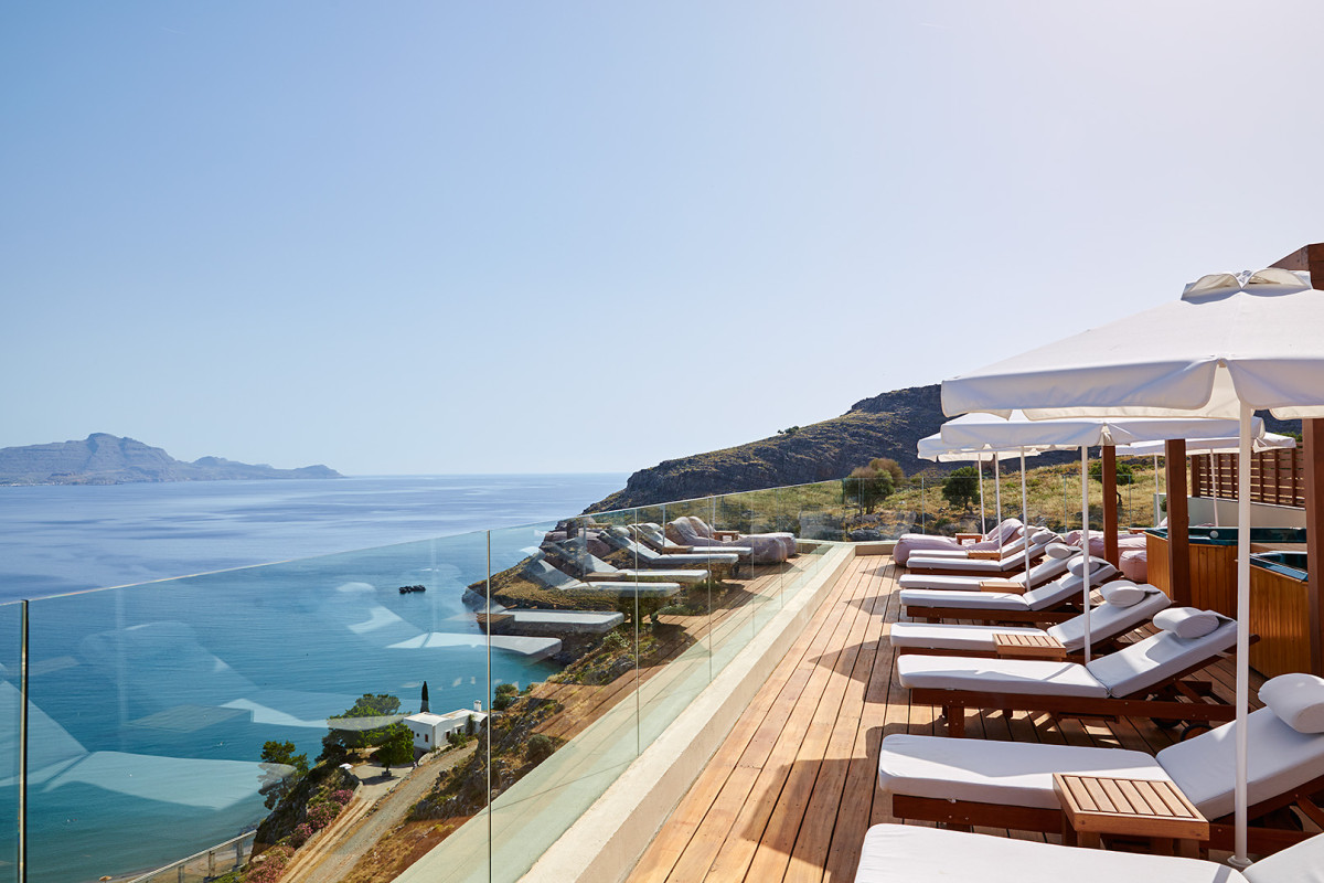 Lindos Blu (Adults Only 17+)