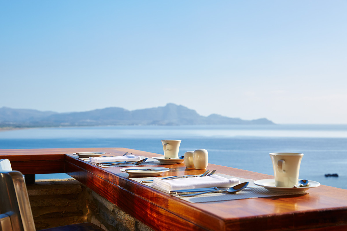 Lindos Blu (Adults Only 17+)
