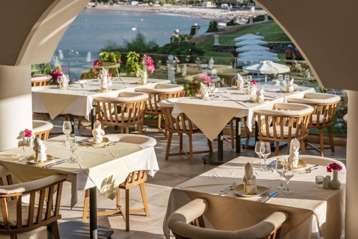 LINDOS ROYAL RESORT
