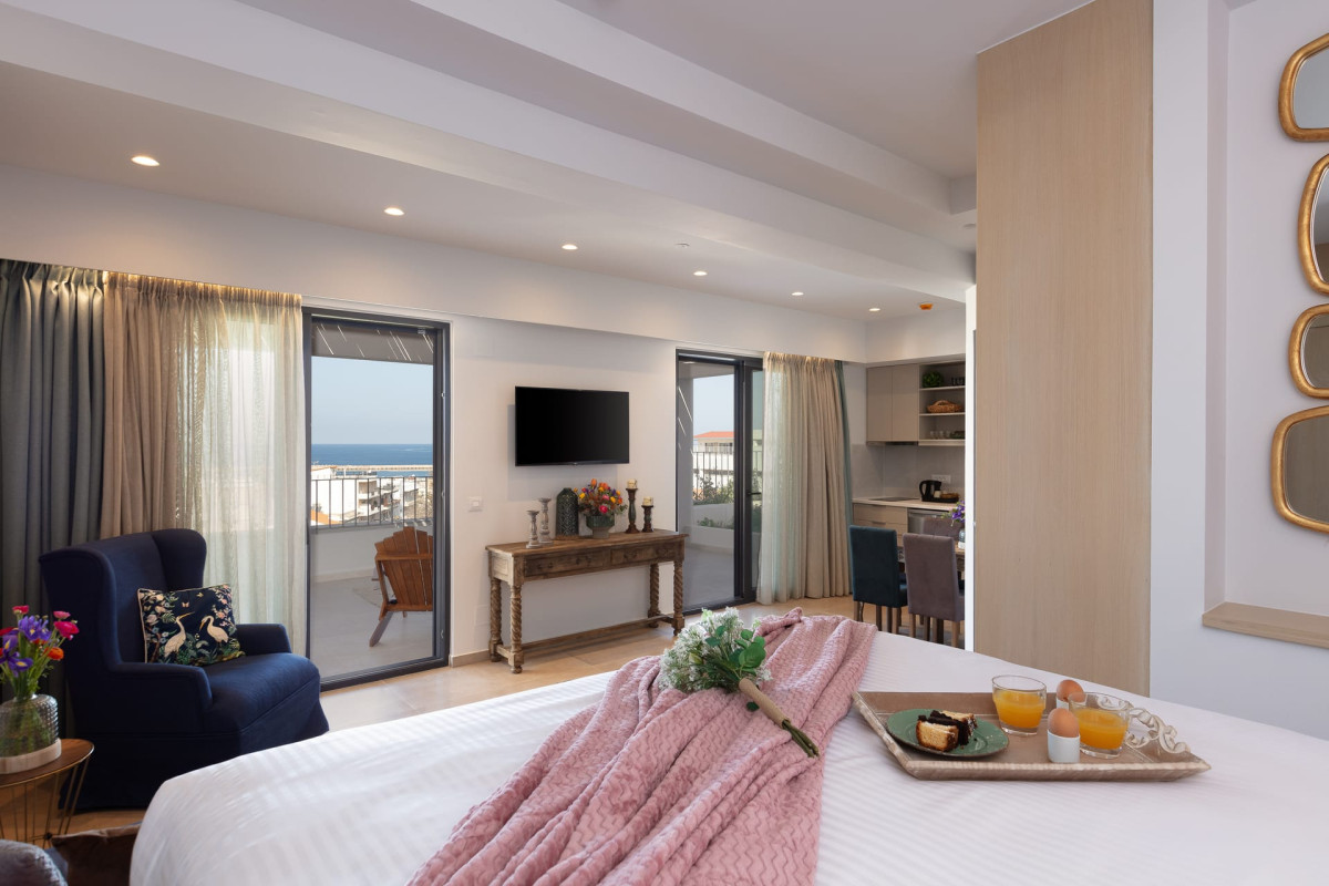 LINES CONCEPT ACCOMMODATION