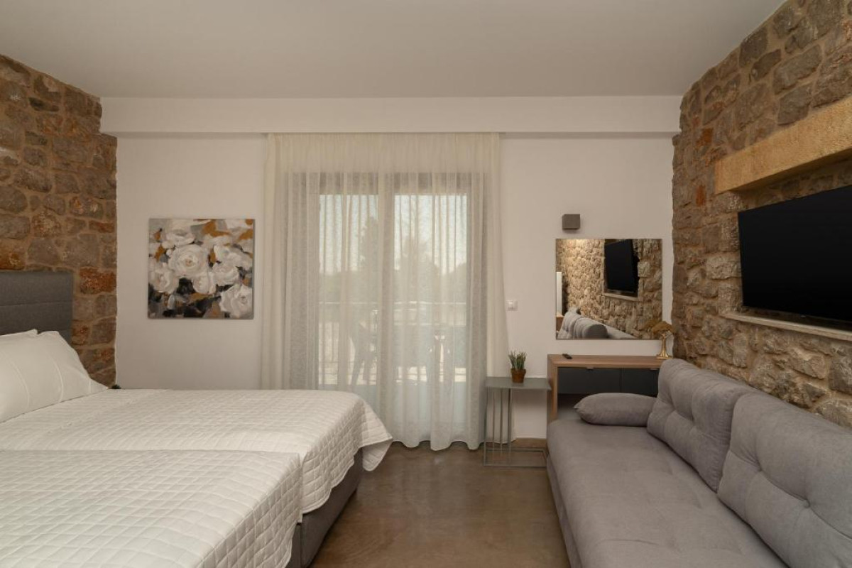 Lithos Suites