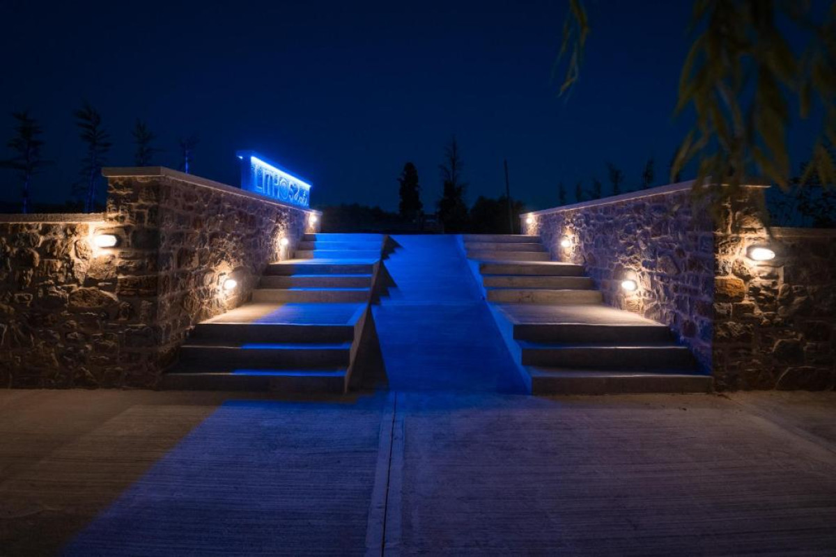 Lithos Suites
