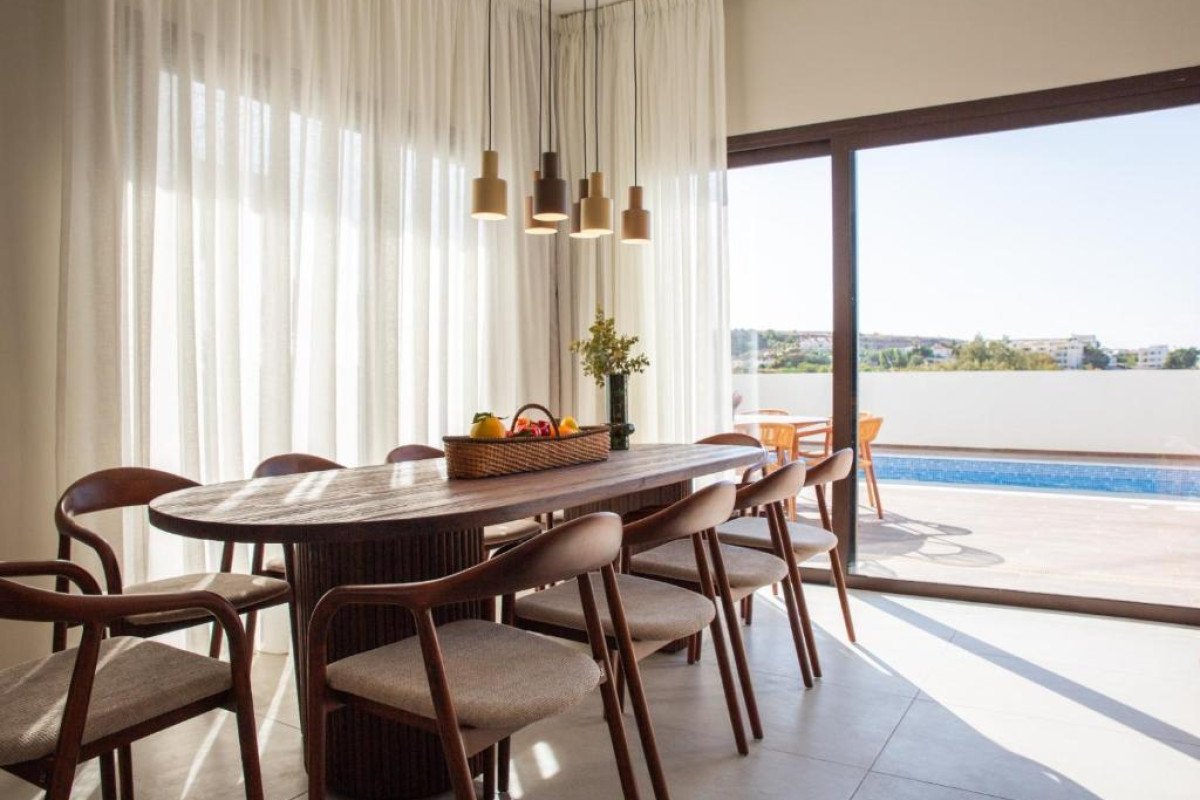 LIV & CO Suites & Villas