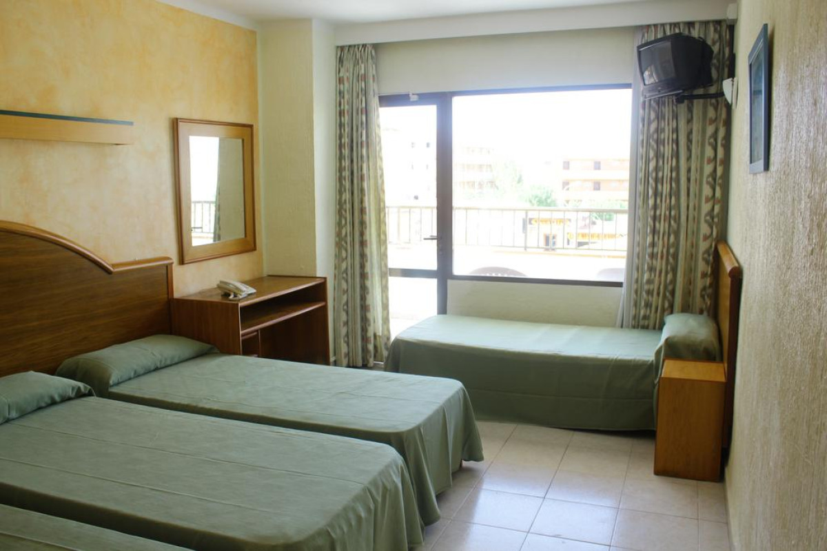 Lively Magaluf (Adults Only)