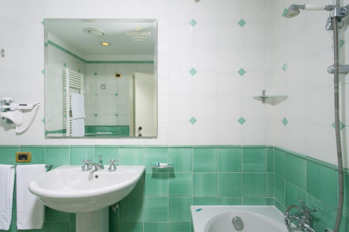 Hotel Lloyd's Baia