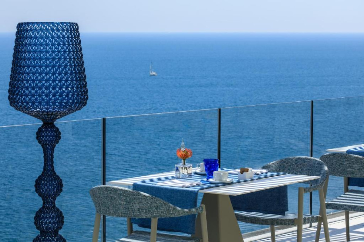 Hotel Lloyd's Baia