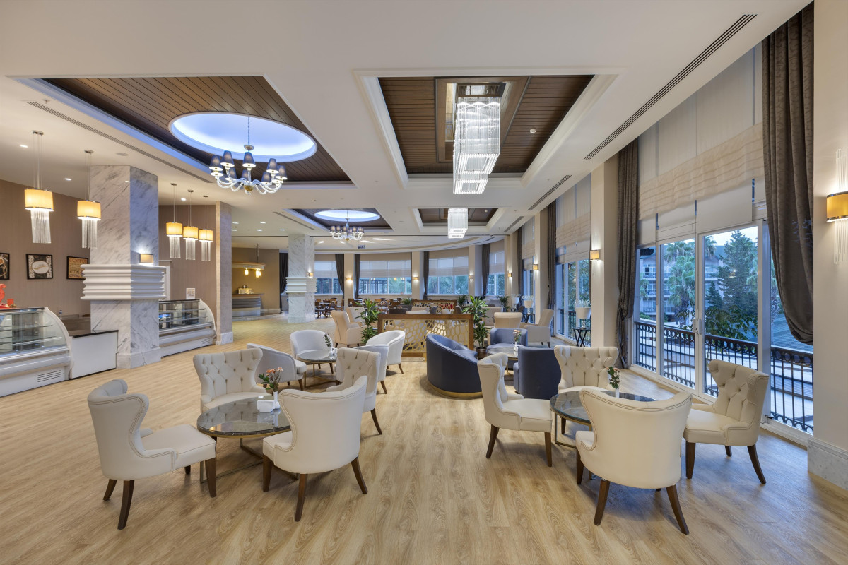 Dobedan World Palace Kemer