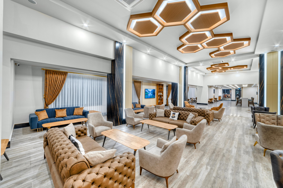Kahya Hotel