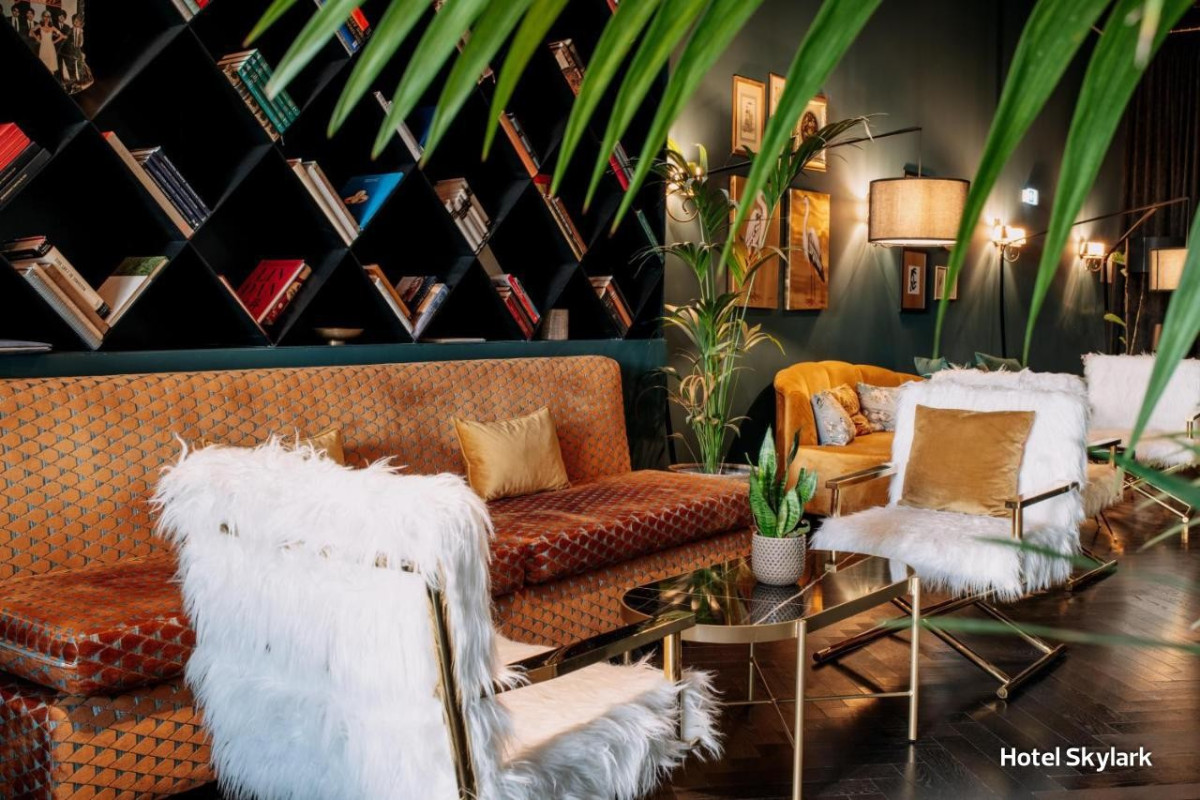 Combo Hotel Skylark 2 nopti si Sejur Hotel Golden Coast Bungalows Nea Makri
