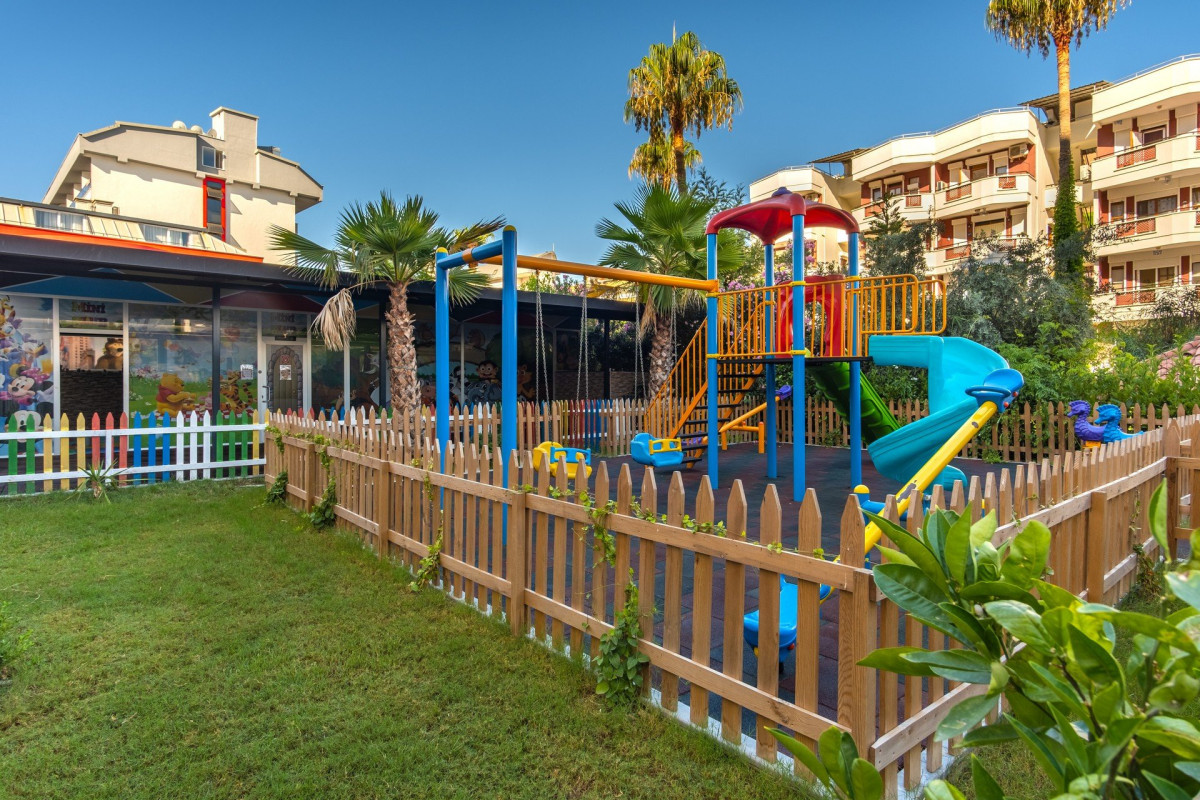 Grand Kolibri Prestige & Spa