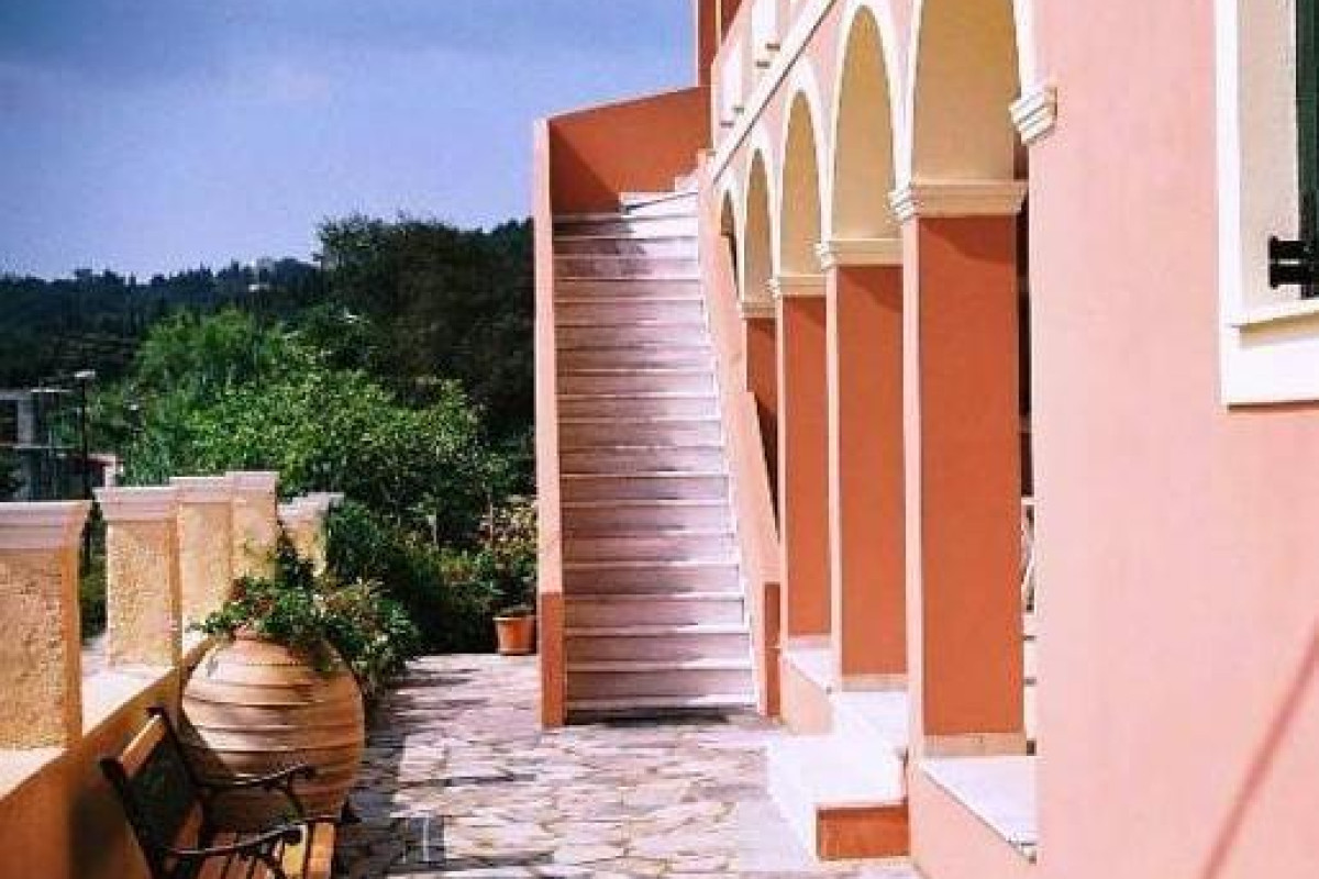 Logas Beach Studios