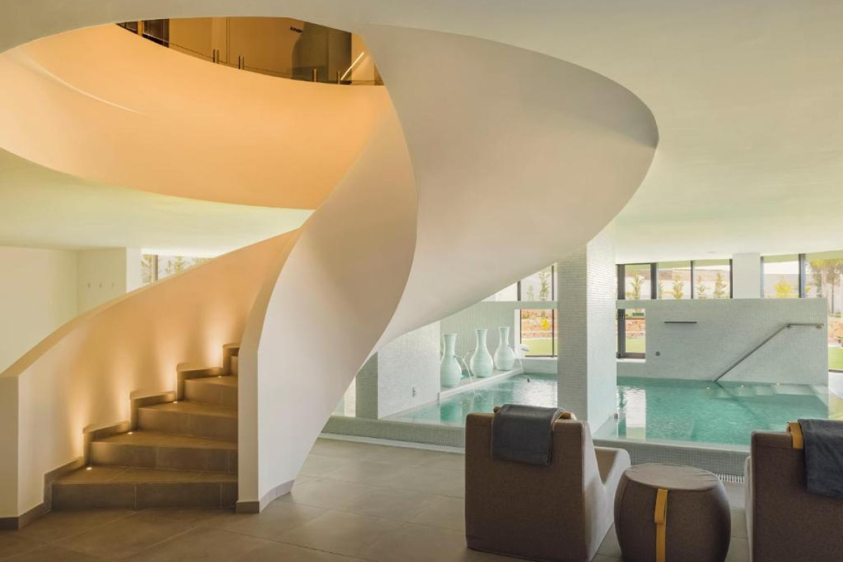 Longevity Health & Wellness Hotel