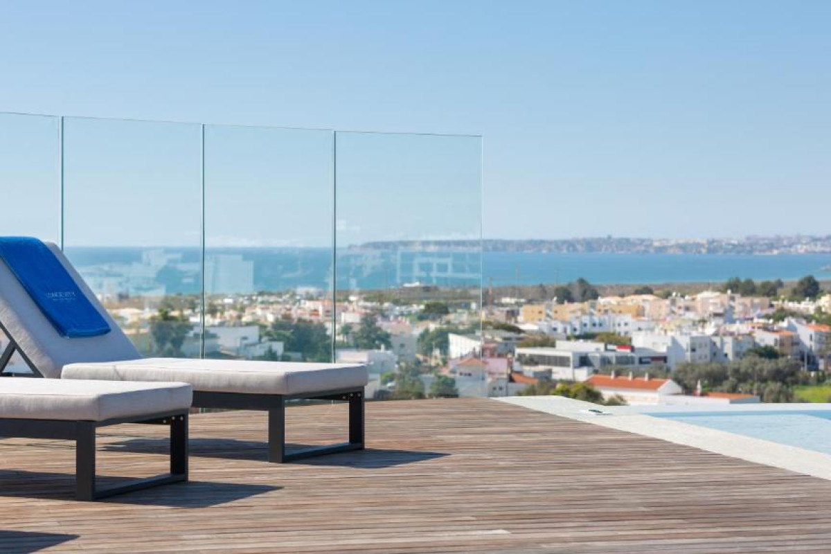 Longevity Health & Wellness Hotel
