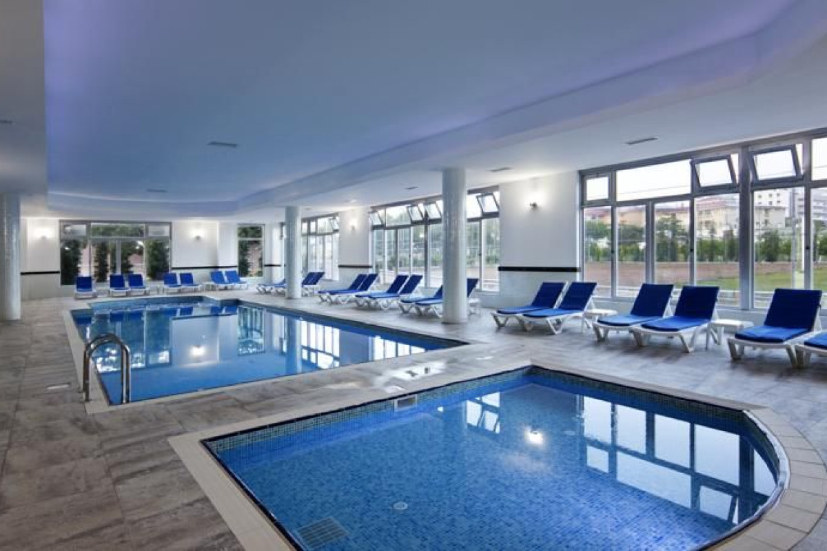 LONICERA WORLD HOTEL