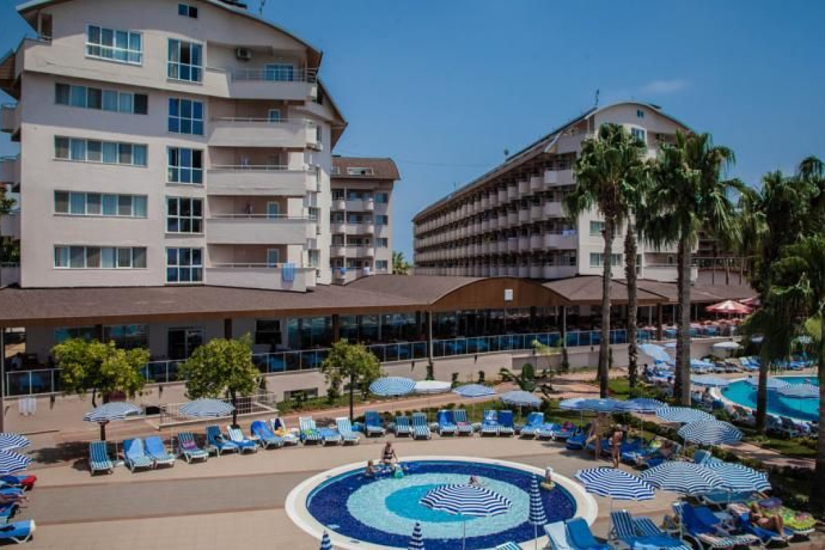 LONICERA WORLD HOTEL