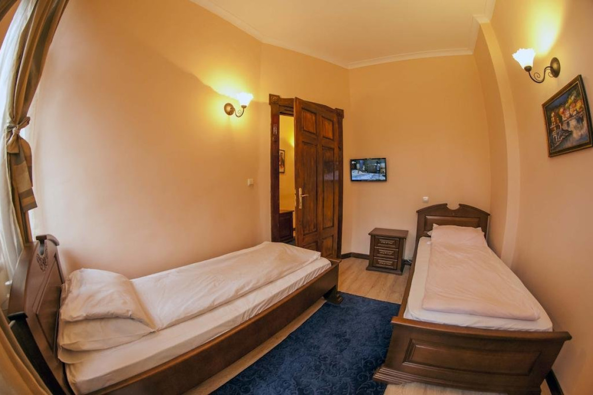 L'Opera Guest House