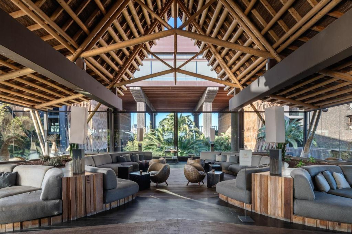 Lopesan Baobab Resort