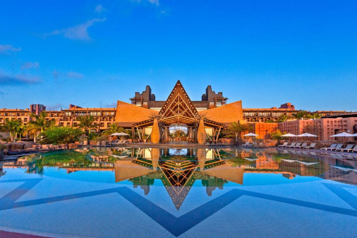 Lopesan Baobab Resort