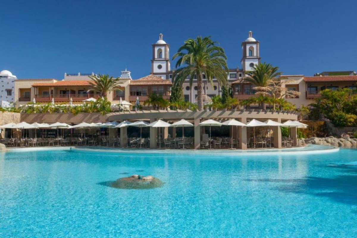LOPESAN VILLA DEL CONDE RESORT & THALASSO