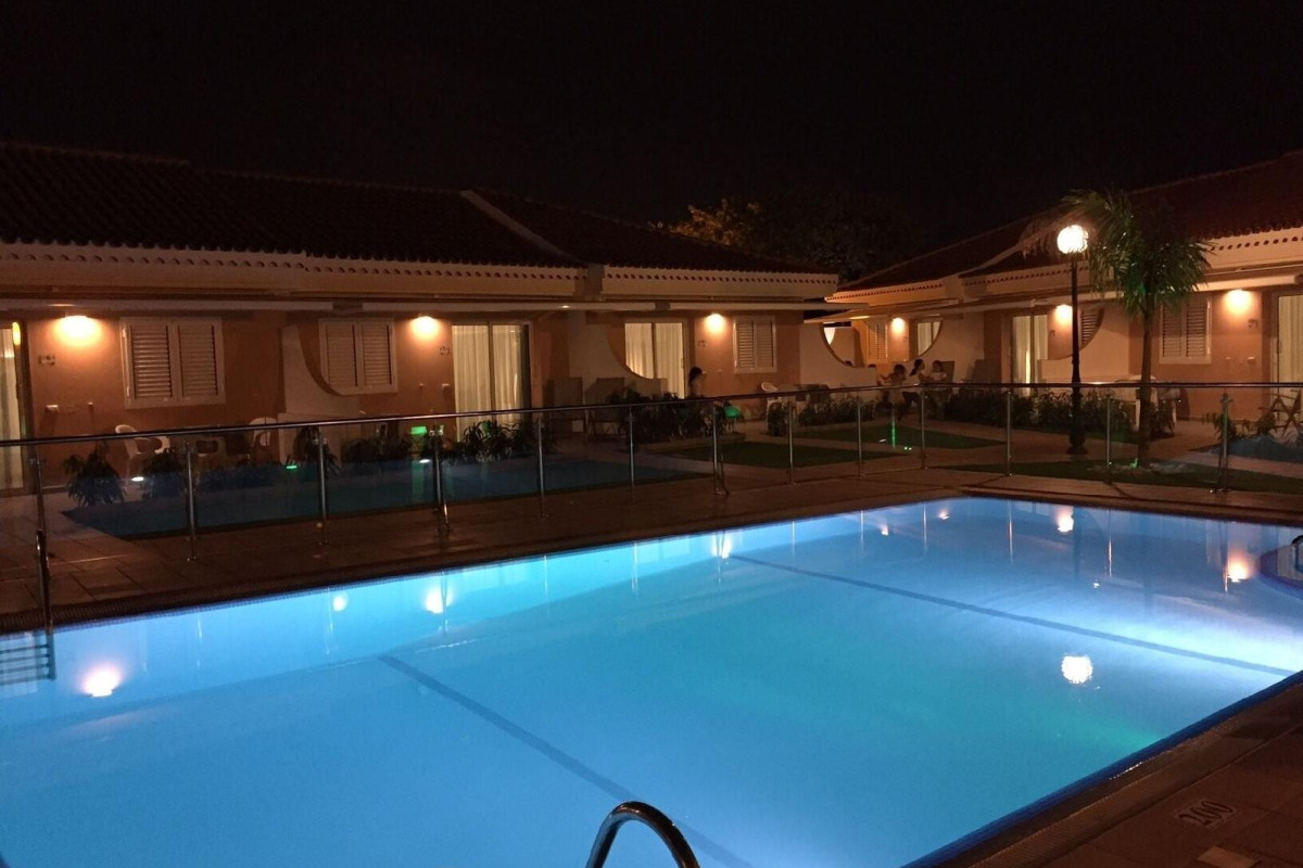 LOS LEONES BUNGALOWS