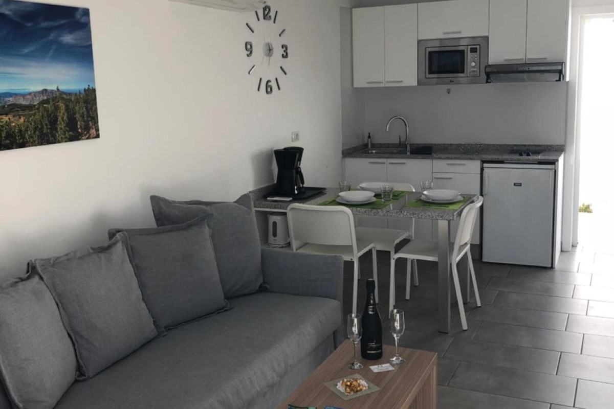 LOS LEONES BUNGALOWS