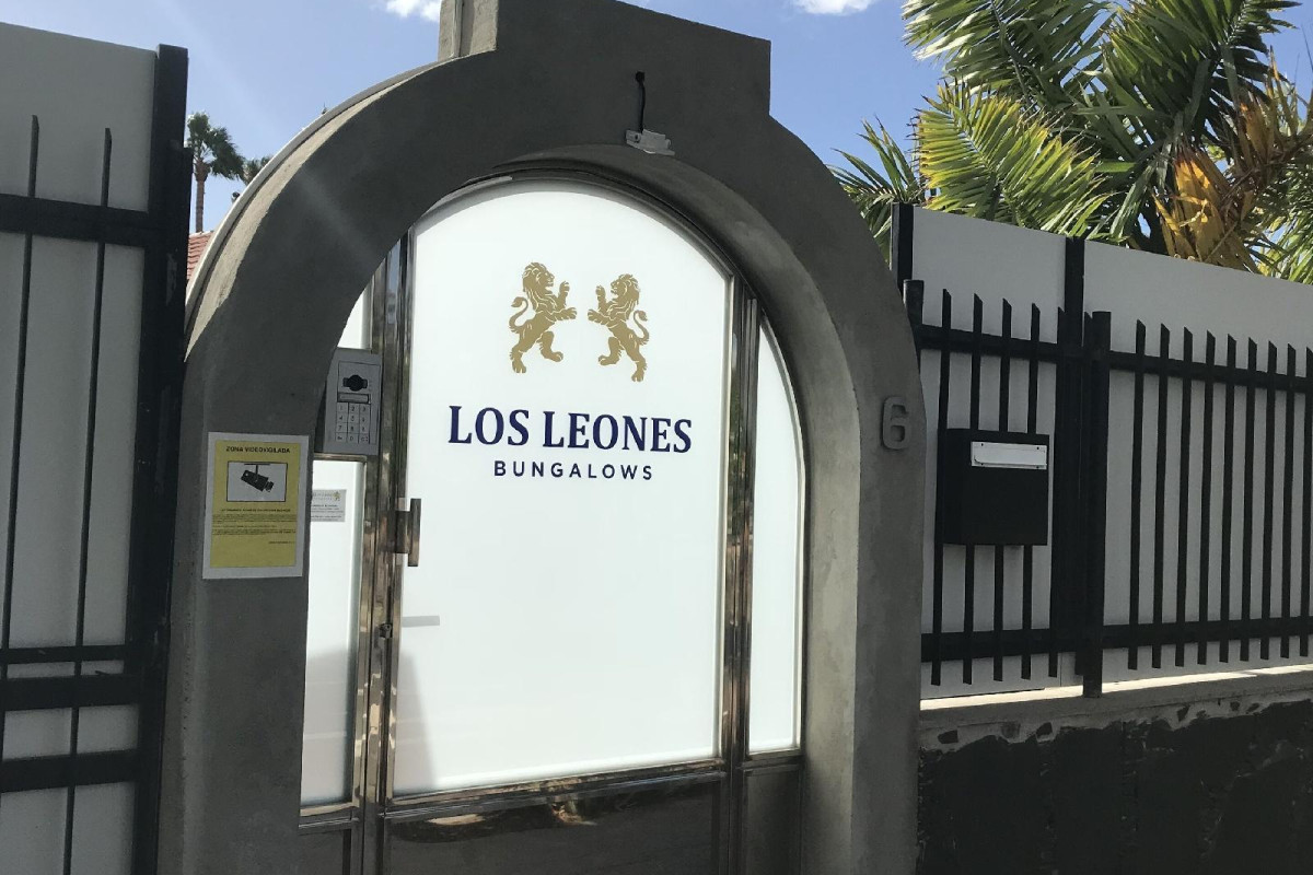 LOS LEONES BUNGALOWS