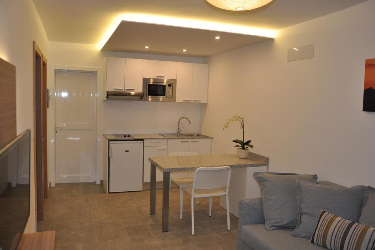 LOS LEONES BUNGALOWS