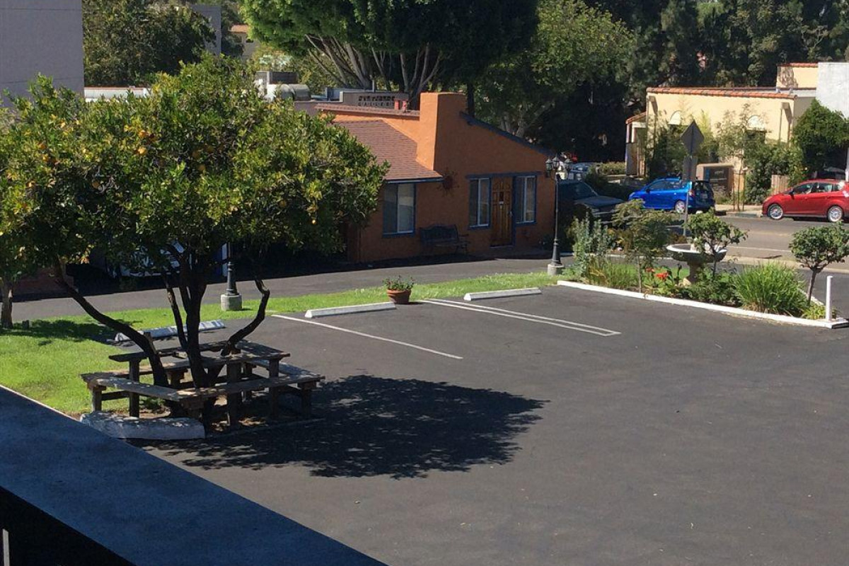 Los Padres Inn