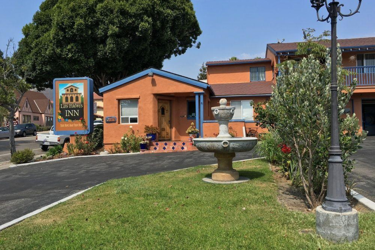 Los Padres Inn
