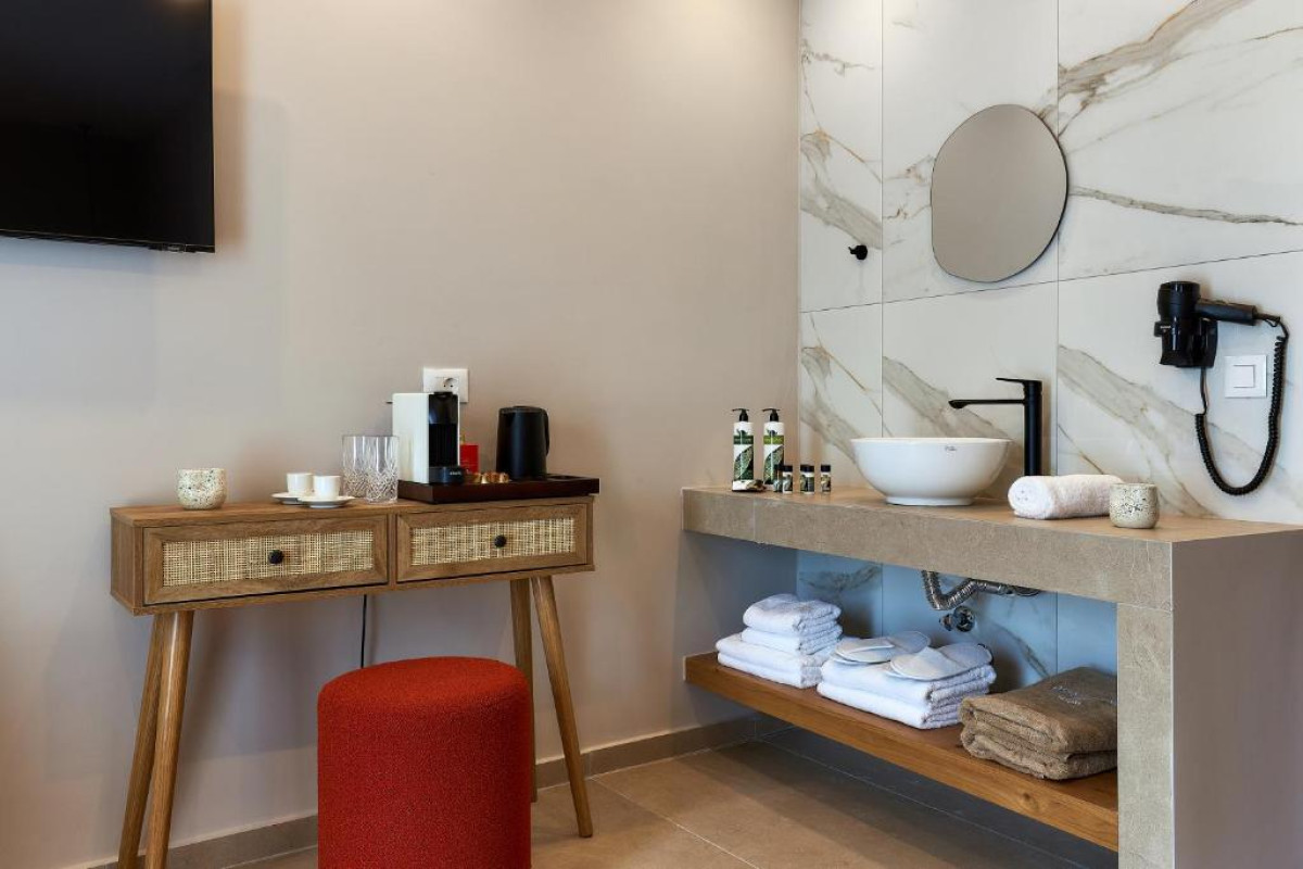 Lotus Rise Hotel