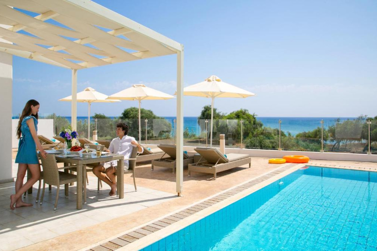 LOUIS ALTHEA KALAMIES LUXURY VILLAS