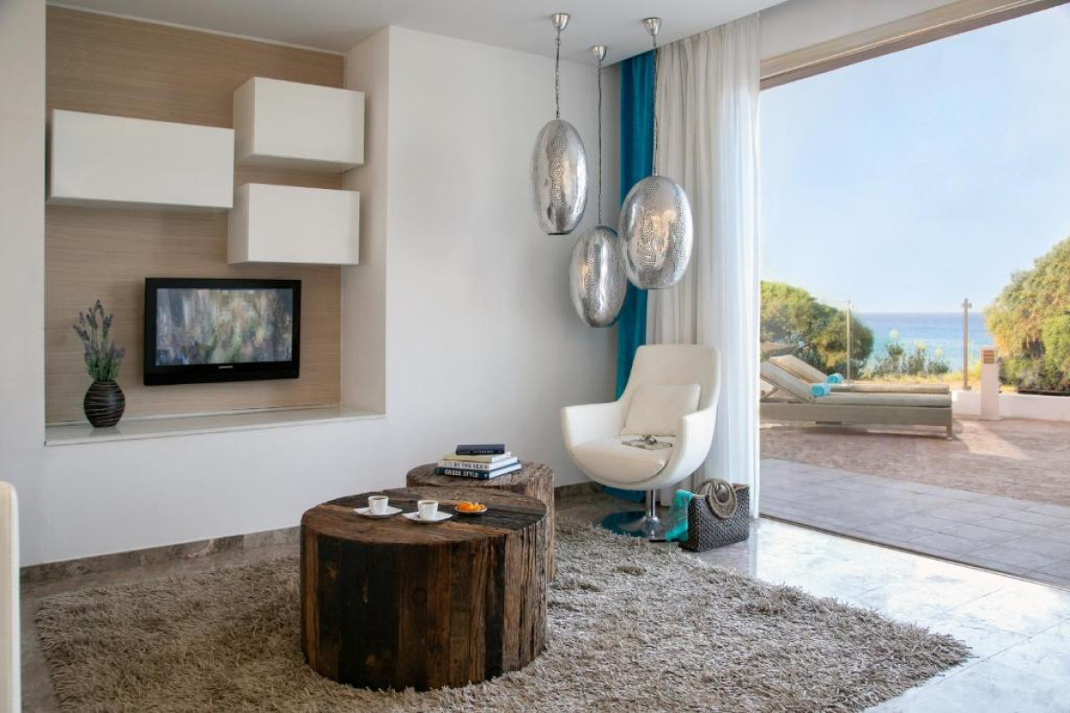 LOUIS ALTHEA KALAMIES LUXURY VILLAS