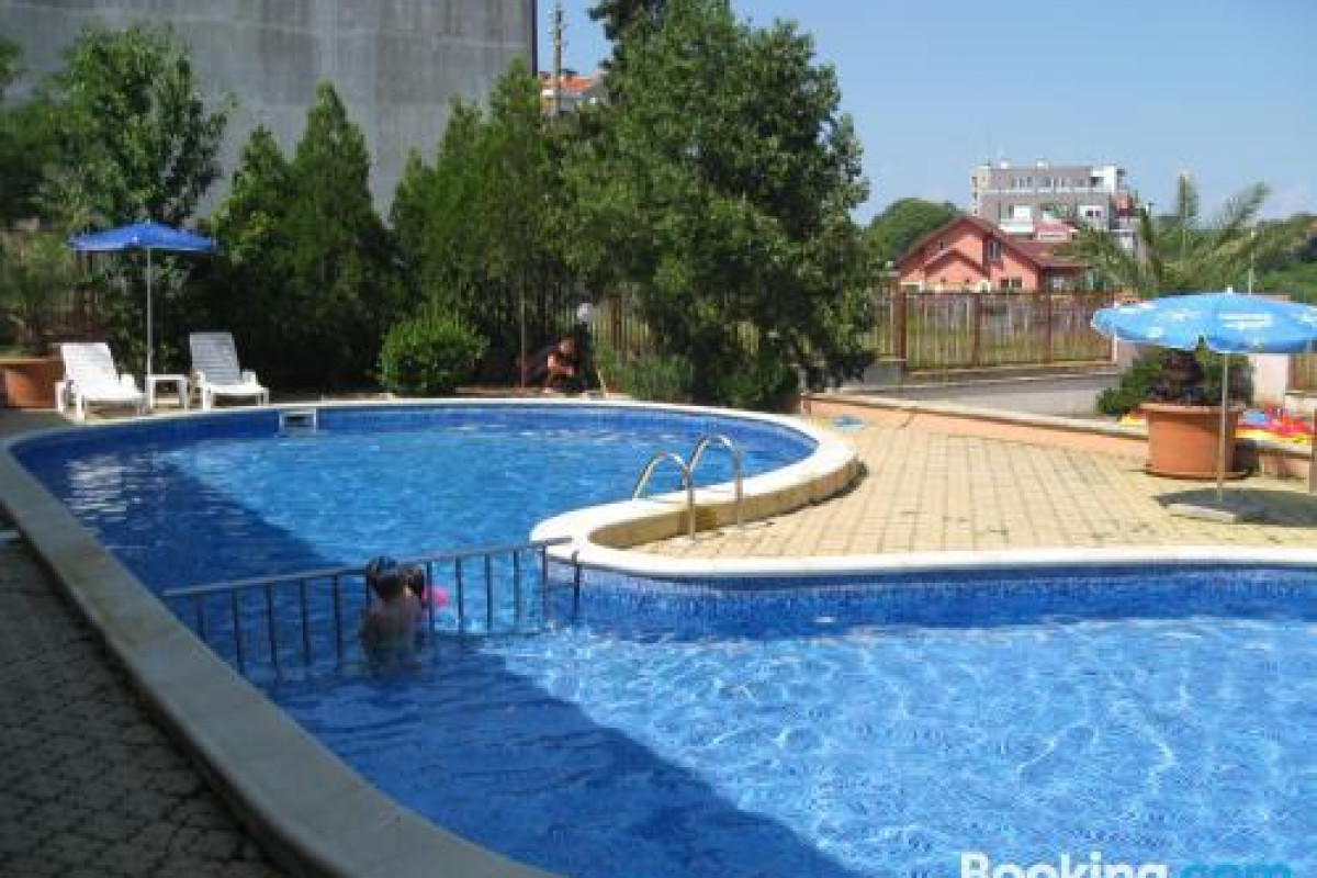 LOZENETS RESORT HOTEL